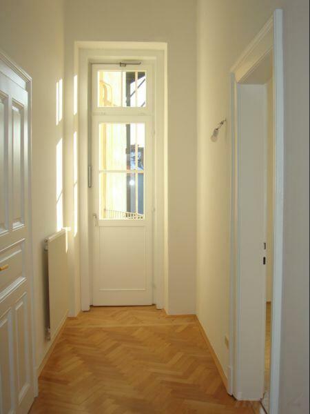 Wohnung zu mieten: 8010 Graz - Blick zum Balkon
