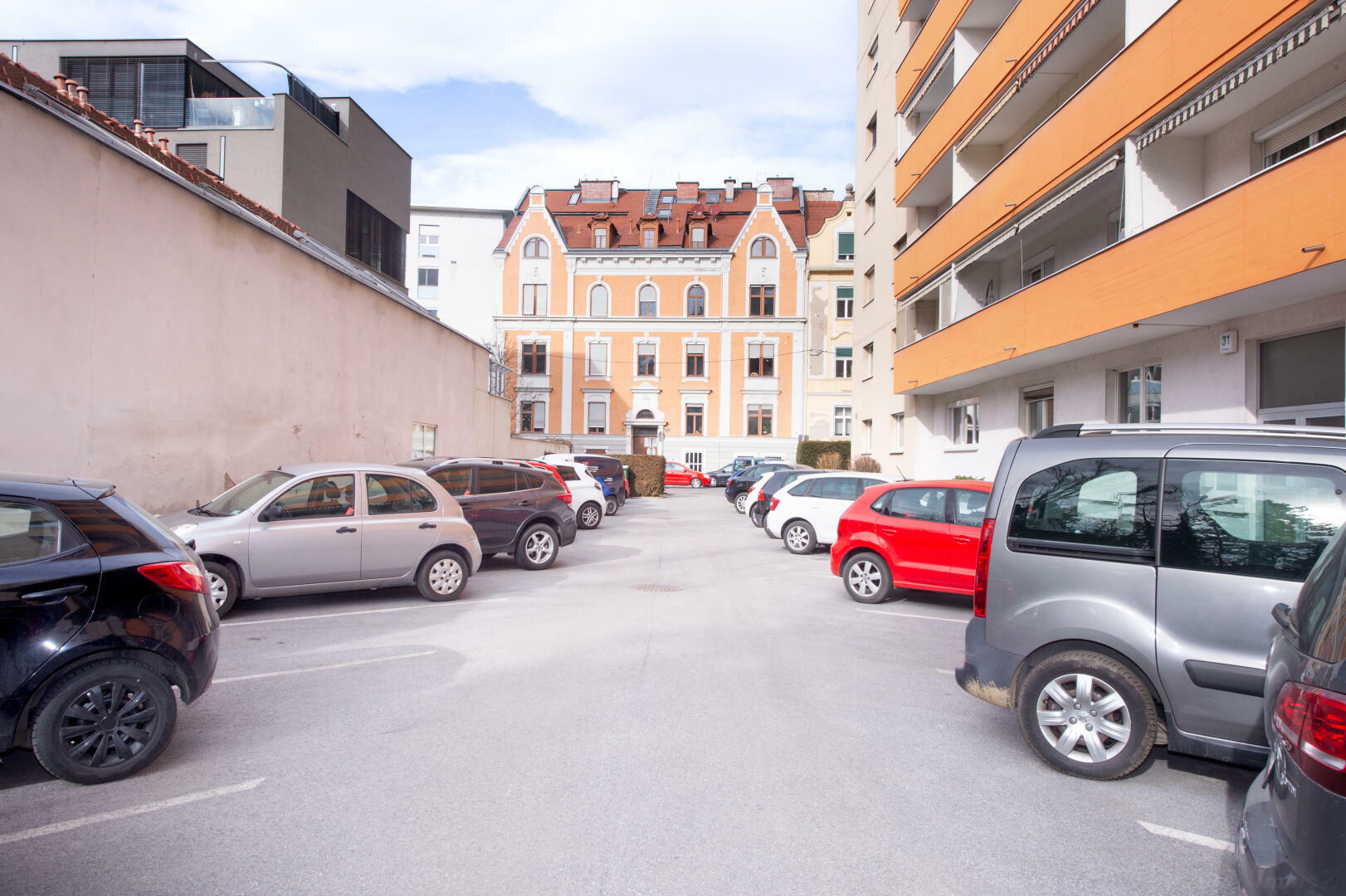 Wohnung zu kaufen: Lange Gasse 31, 8010 Graz - Eigentumswohnung - Lange Gasse 31 aussen-9